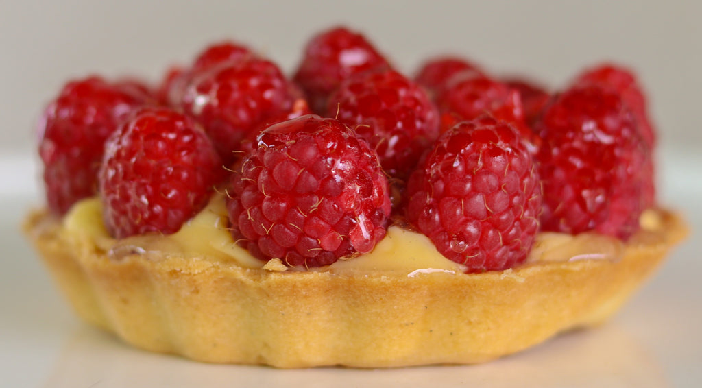 Lemon Curd Tarts with Raspberries
